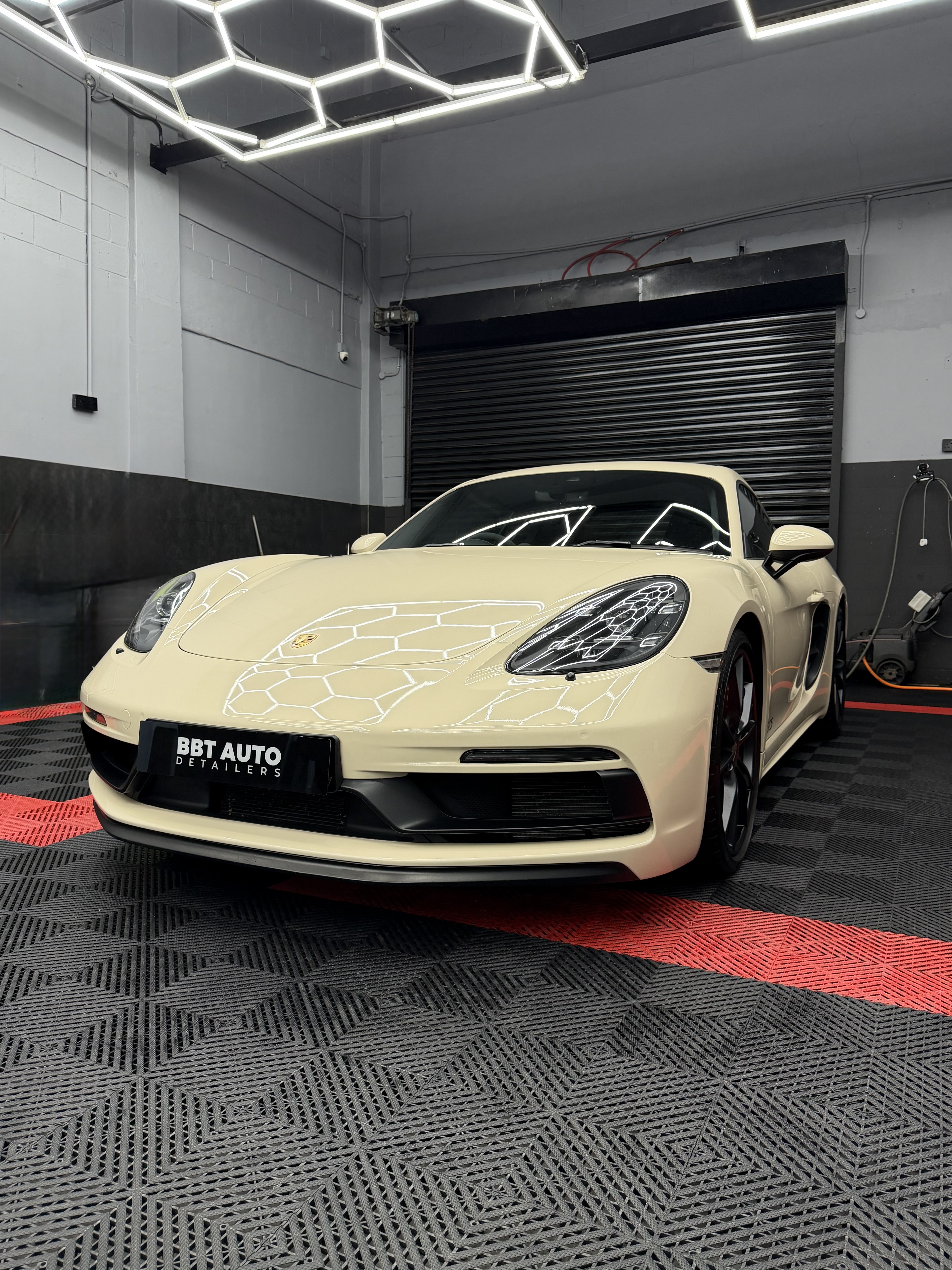 BBT Auto Detailers work